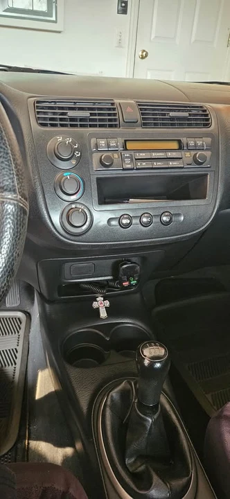 2002 Honda Civic 7th Gen - Image 4 of 7