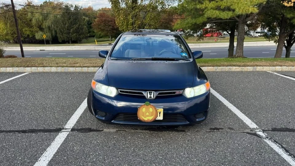 2007 Honda Civic 8th Gen - Image 2 of 5