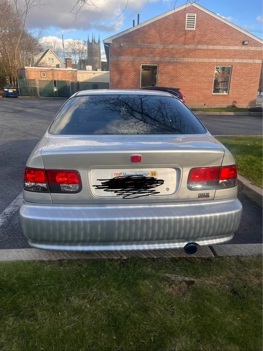Honda Civic - Image 4 of 7