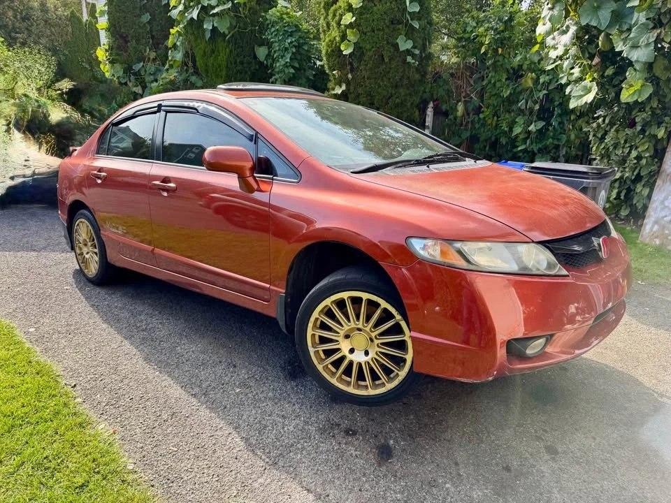 2009 Honda Civic Si 8th Gen - Image 2 of 9