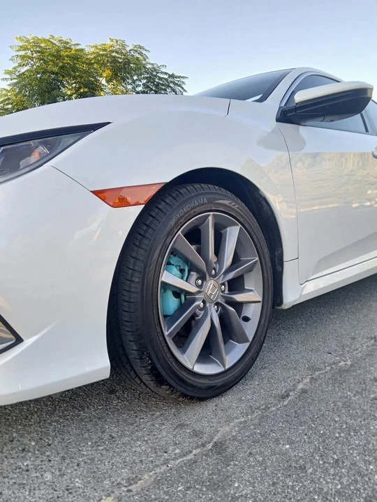 2018 Honda Civic 10th Gen - Image 3 of 6