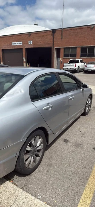 2011 Honda Civic 8th Gen - Image 8 of 8