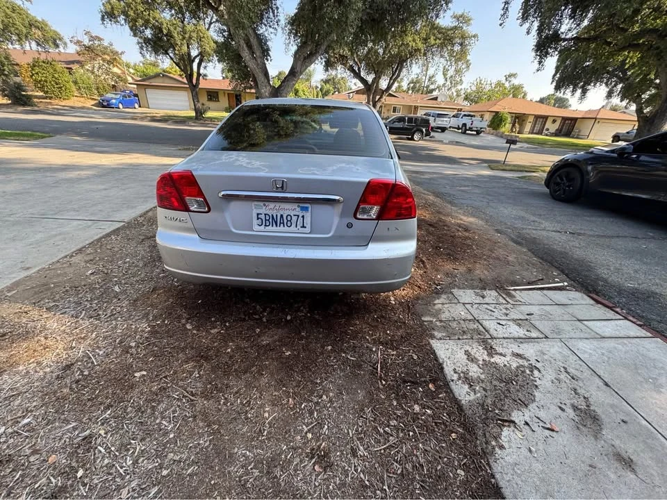 Honda Civic - Image 4 of 9