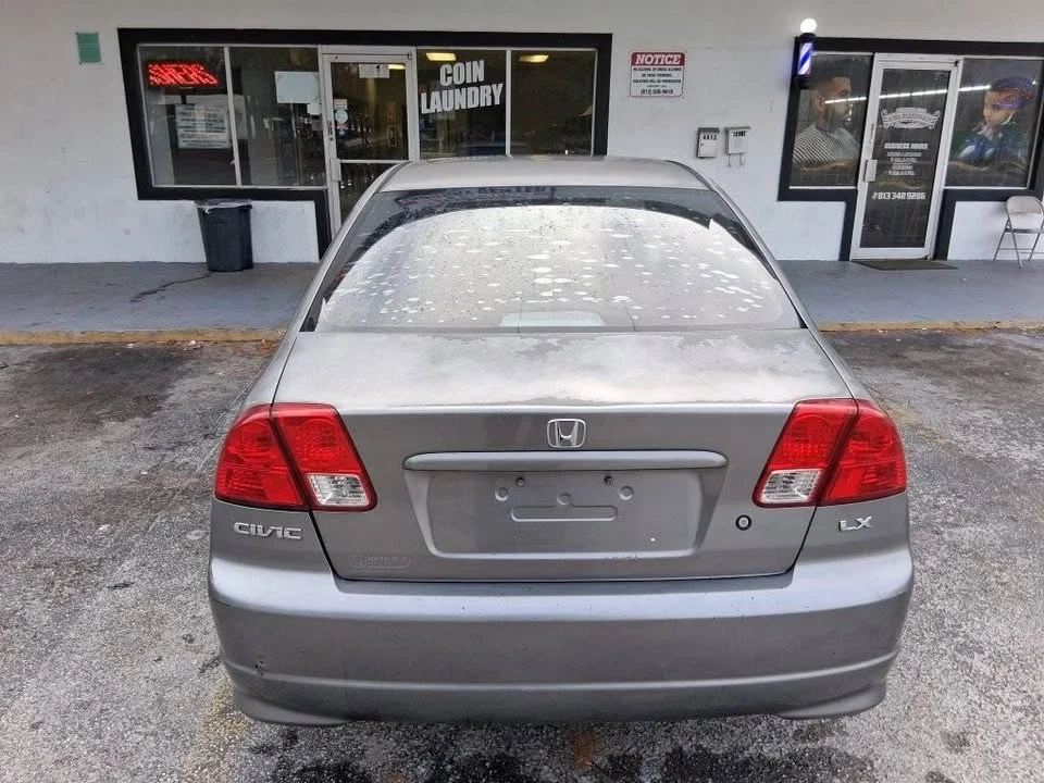 2005 Honda Civic 7th Gen - Image 3 of 4