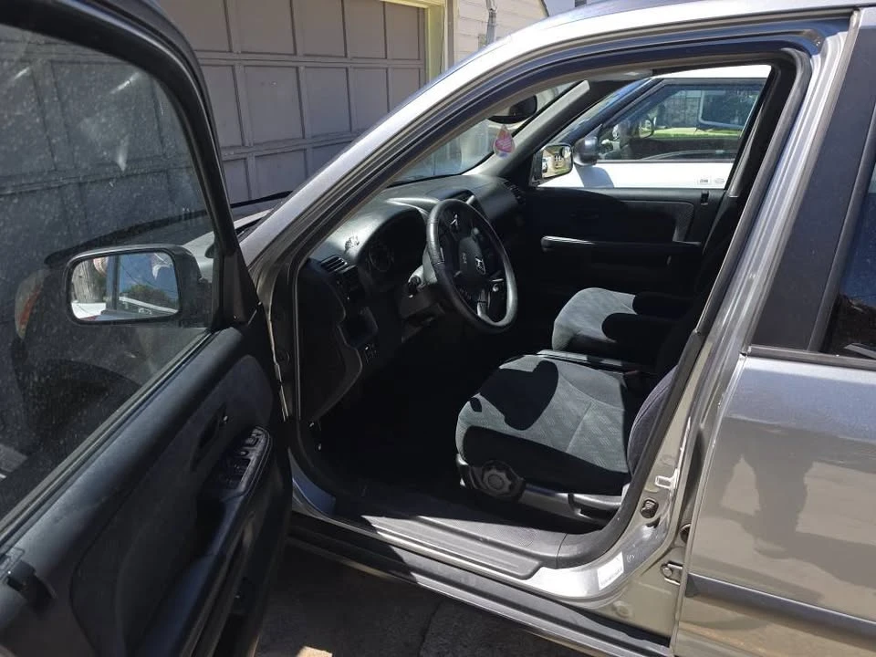 2006 Honda CR-V 2nd Gen - Image 5 of 9
