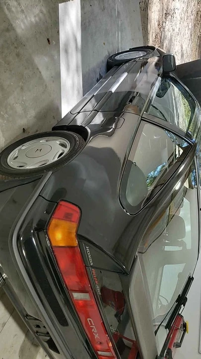 1989 Honda CR-X 2nd Gen - Image 2 of 9