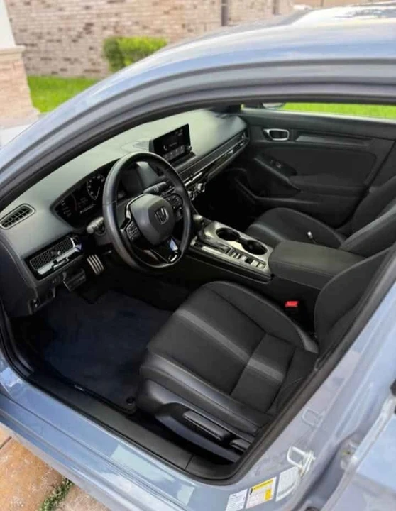 2022 Honda Civic 11th Gen - Image 2 of 4