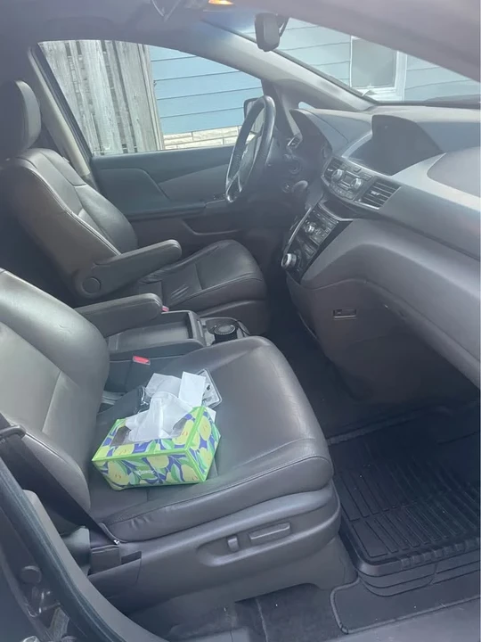 2012 Honda Odyssey - Image 10 of 10