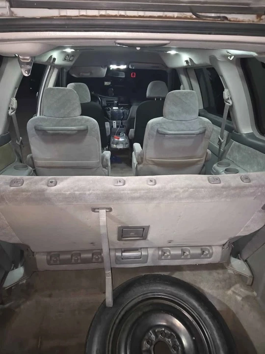 2003 Honda Odyssey - Image 10 of 10