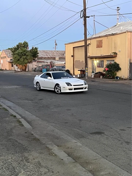 1999 Honda Prelude 5th Gen - Image 2 of 9