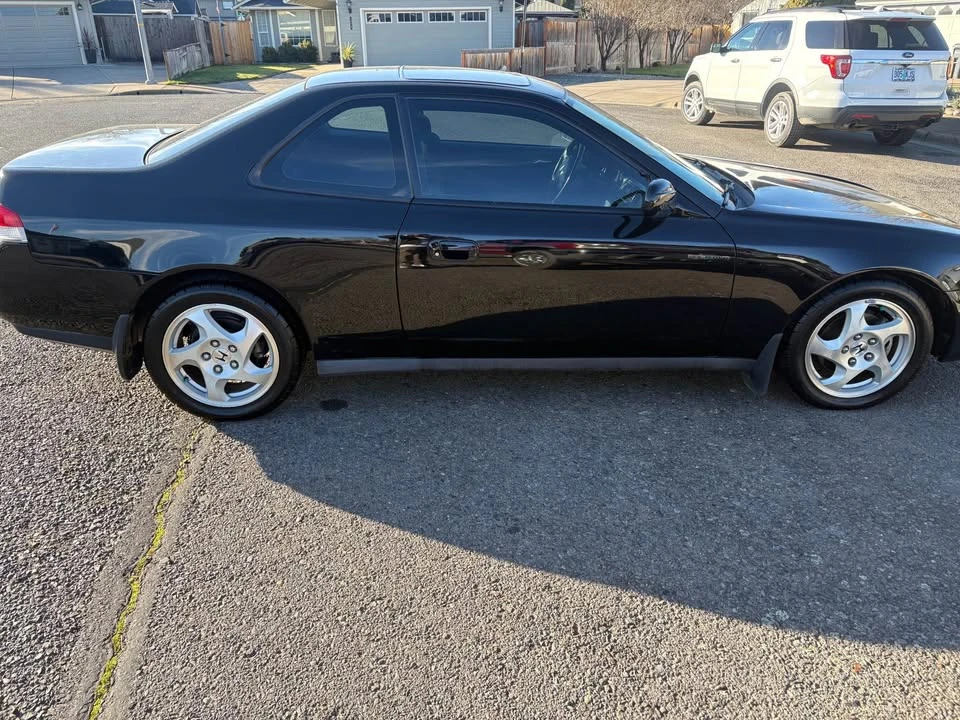 2001 Honda Prelude 5th Gen - Image 3 of 10