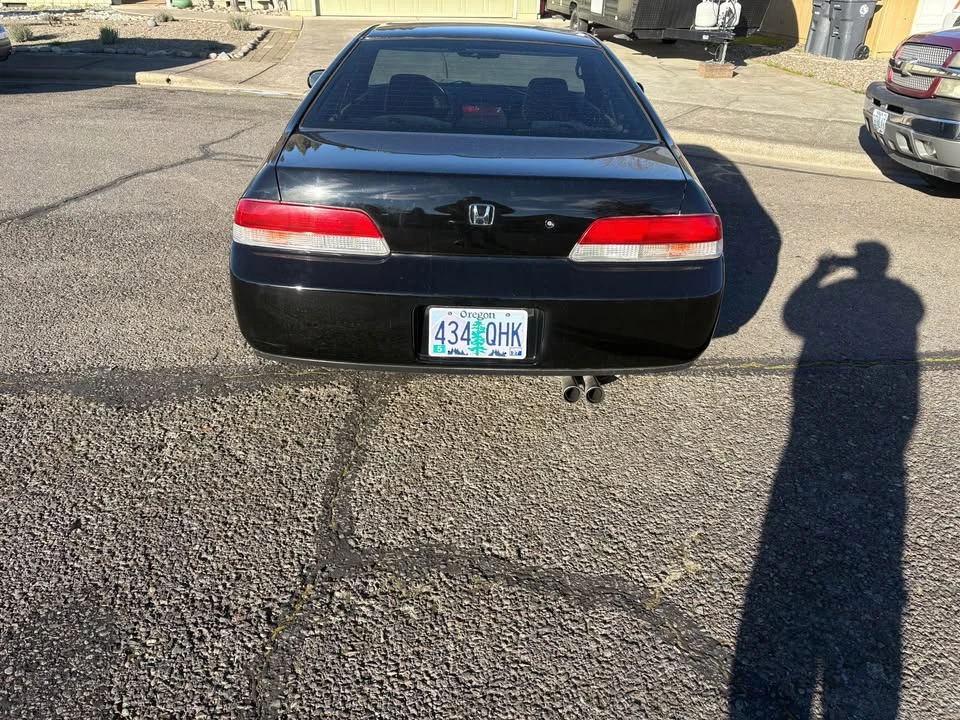 2001 Honda Prelude 5th Gen - Image 2 of 10
