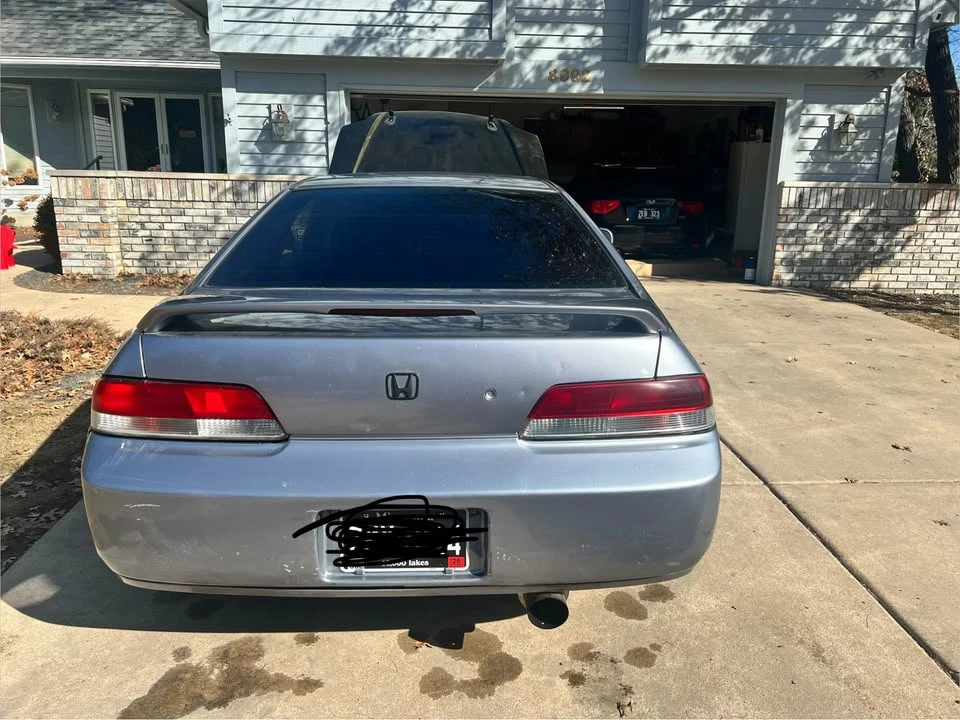 2000 Honda Prelude 5th Gen - Image 6 of 8