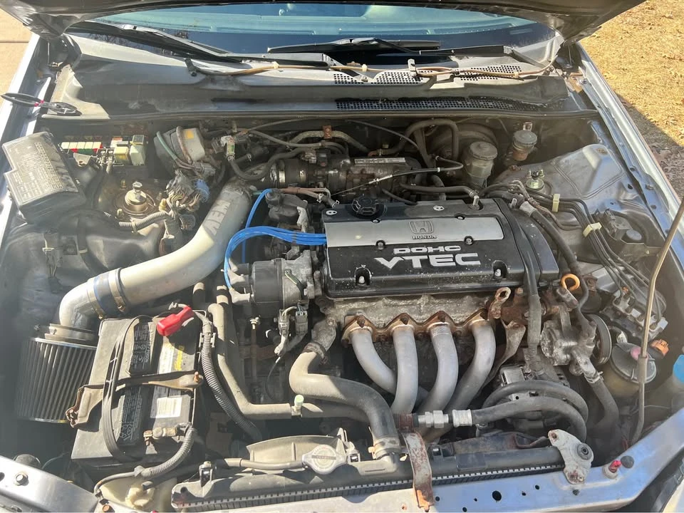 2000 Honda Prelude 5th Gen - Image 7 of 8