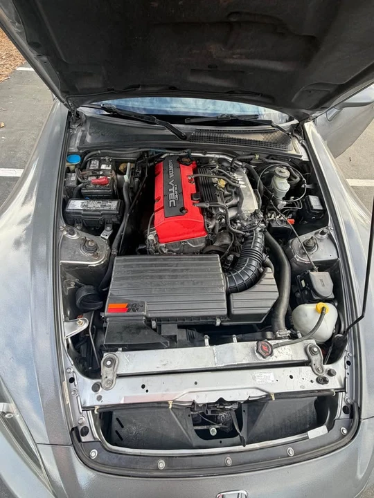 2005 Honda S2000 - Image 8 of 10