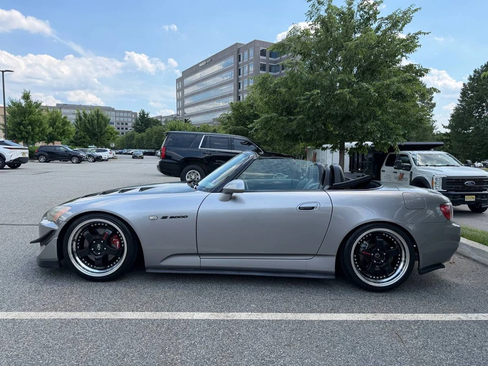 2000 Honda AP1 S2000 - Image 2 of 17
