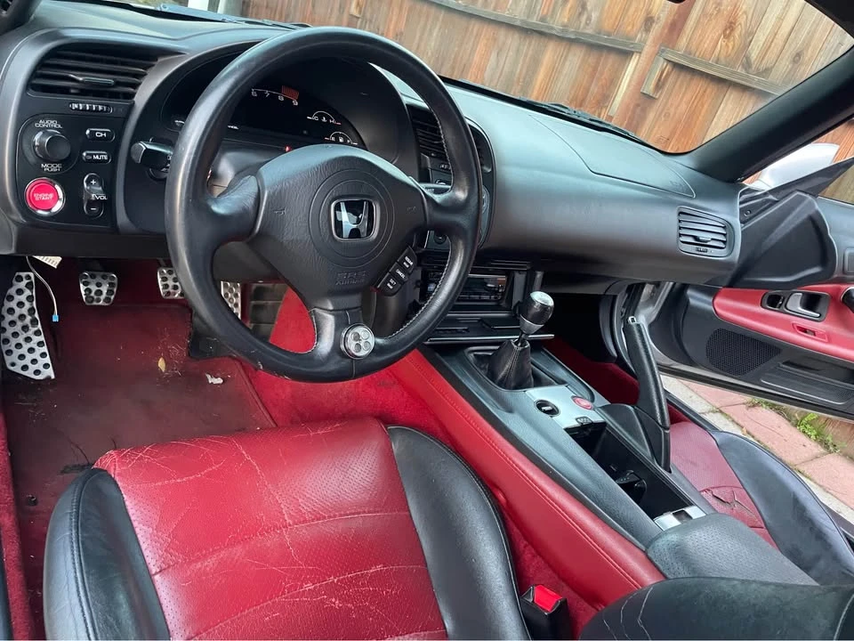 2004 Honda AP2 S2000 - Image 7 of 9