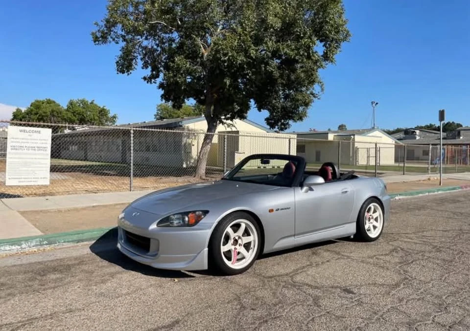 2004 Honda AP2 S2000 - Image 3 of 9