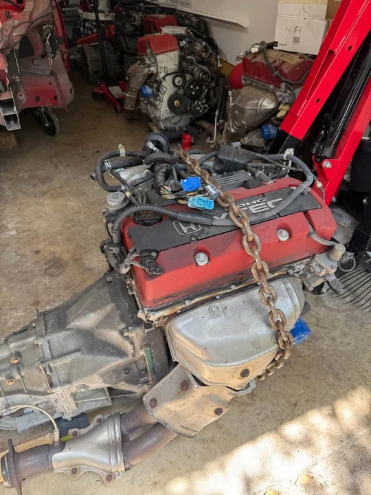 2001 Honda AP1 S2000 - Image 3 of 4