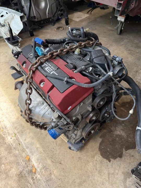 2001 Honda AP1 S2000 - Image 2 of 4