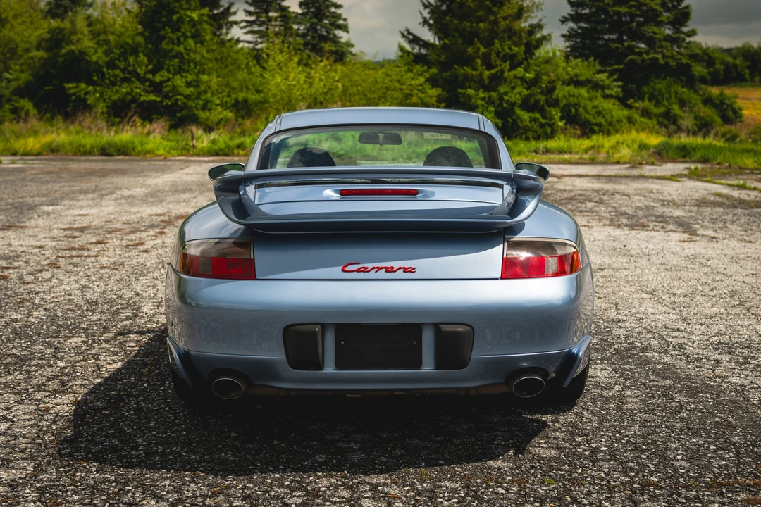 2001 Porsche 996 Carrera - Image 30 of 31