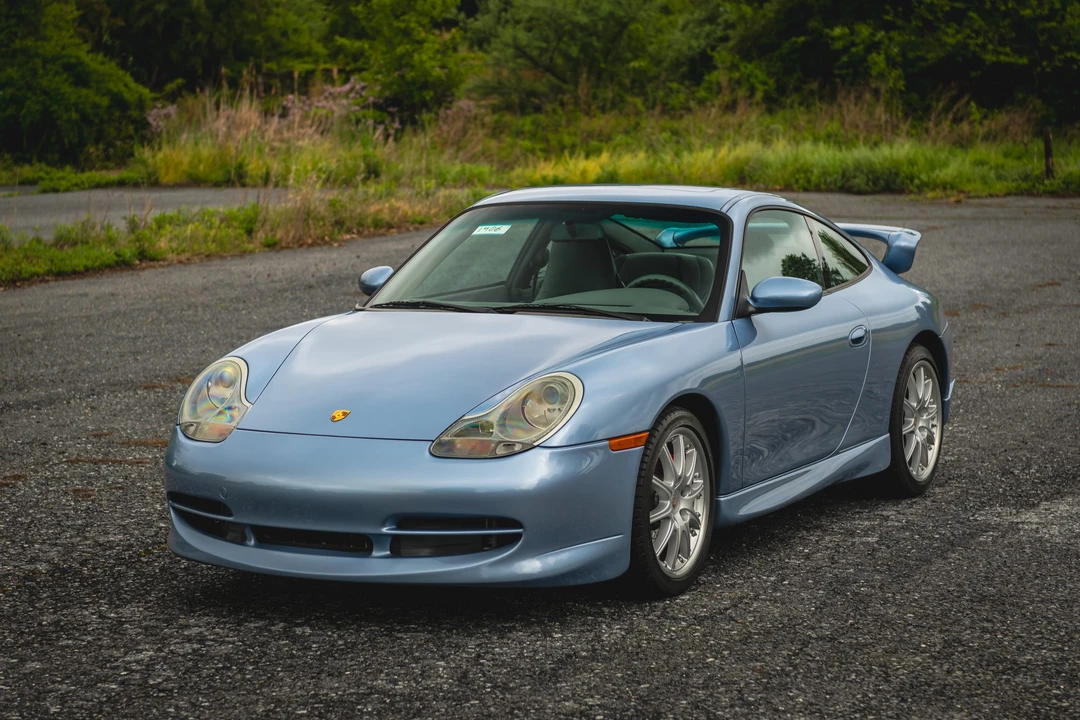 2001 Porsche 996 Carrera - Image 2 of 31