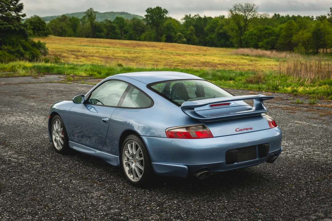 2001 Porsche 996 Carrera - Image 22 of 31