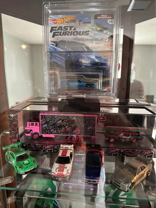 Parts & Memorabilia Scale Models - Image 7 of 7