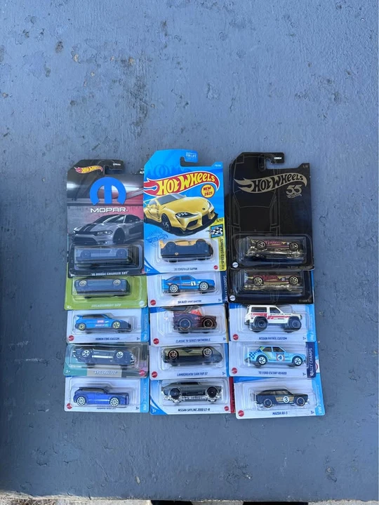 Parts & Memorabilia Scale Models - Image 2 of 5