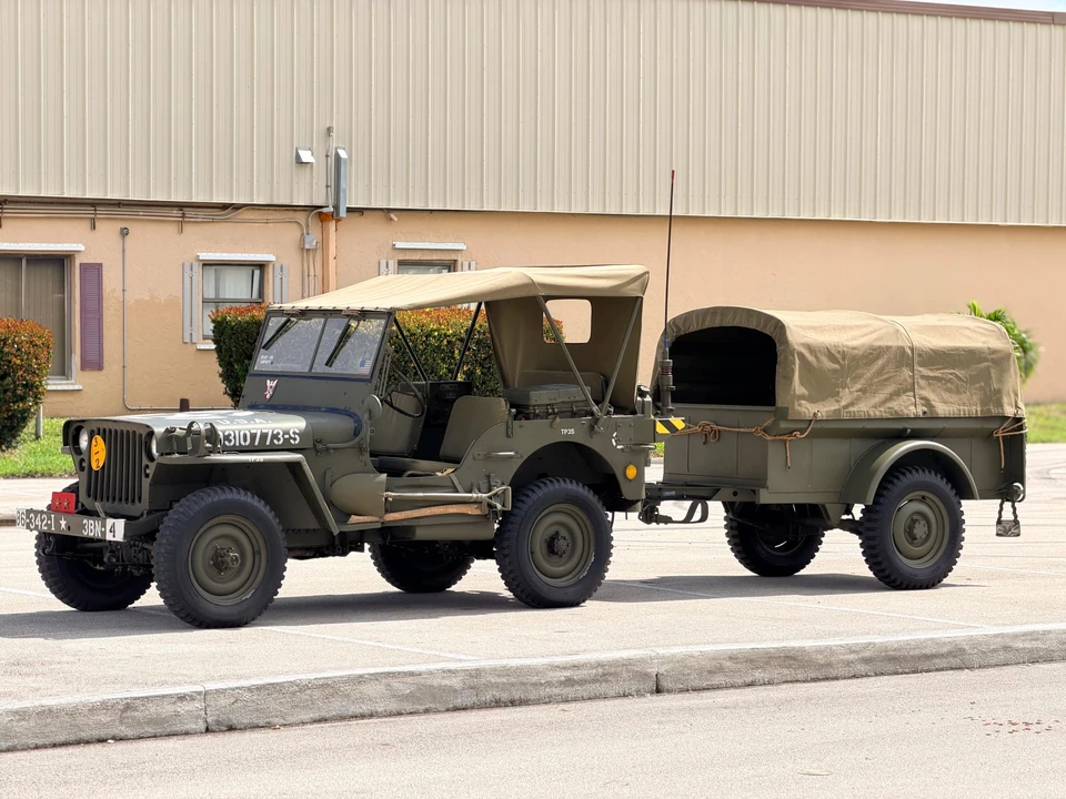Parts & Memorabilia Trailers - Image 9 of 31