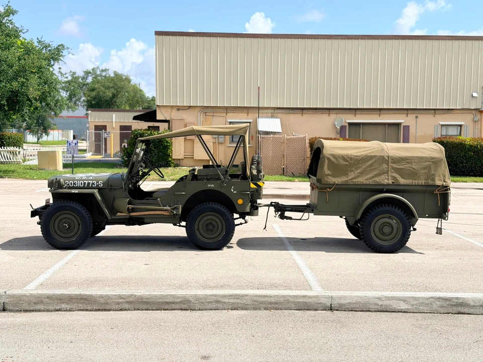 Parts & Memorabilia Trailers - Image 12 of 31