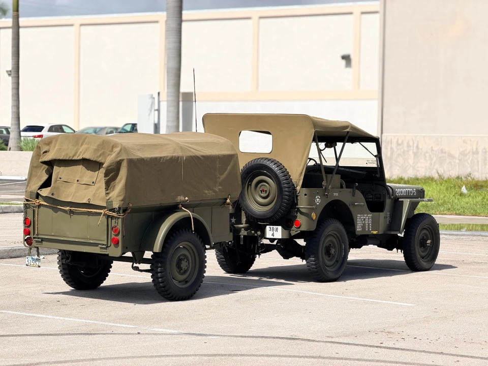 Parts & Memorabilia Trailers - Image 24 of 31