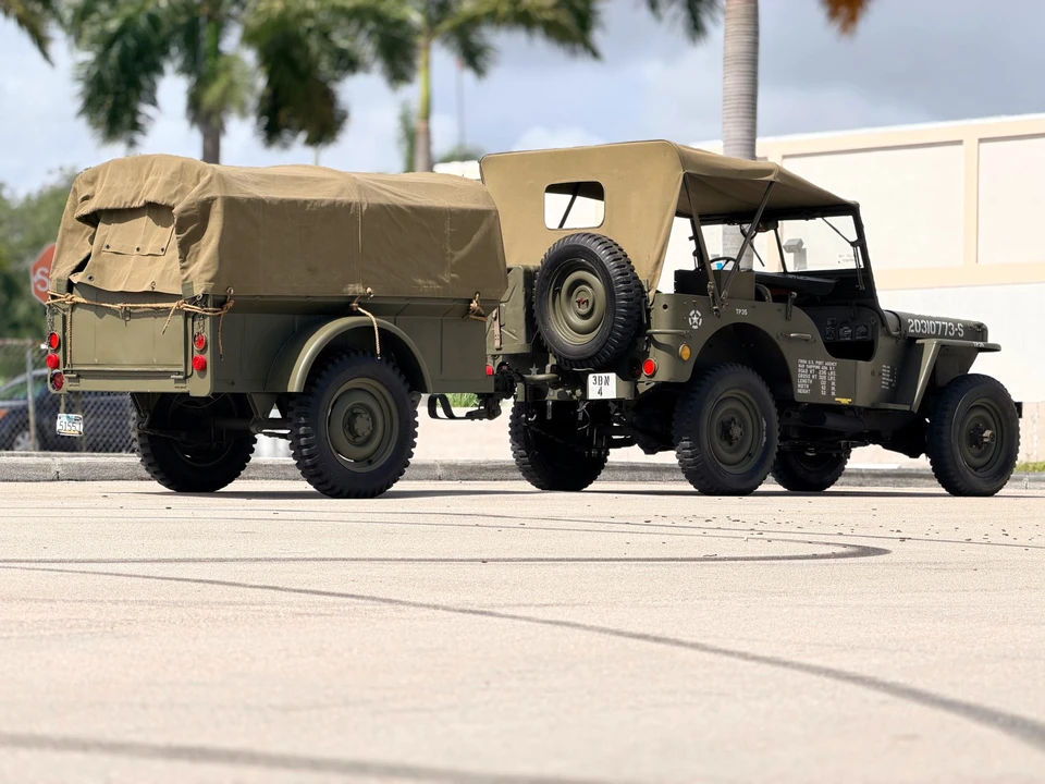 Parts & Memorabilia Trailers - Image 28 of 31
