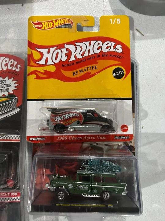 Parts & Memorabilia Scale Models - Image 9 of 9