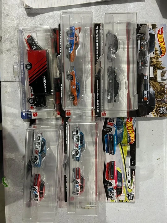 Parts & Memorabilia Scale Models - Image 5 of 9