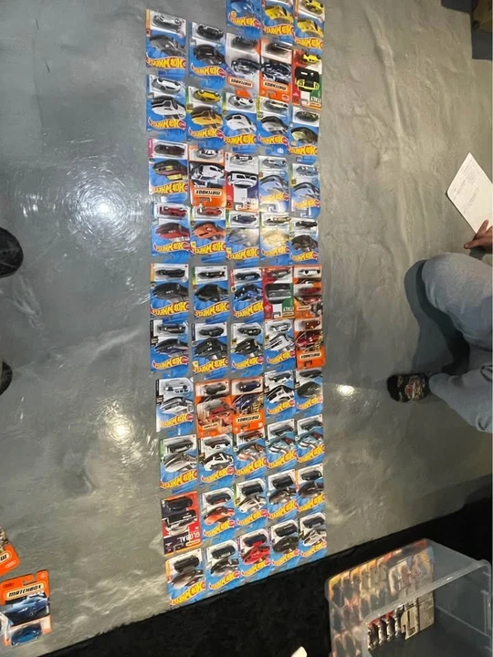 Parts & Memorabilia Scale Models - Image 2 of 2