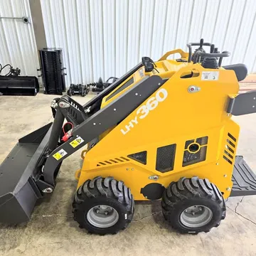 Mini Classic Mini Huayee LHY360 Mini Skid Steer