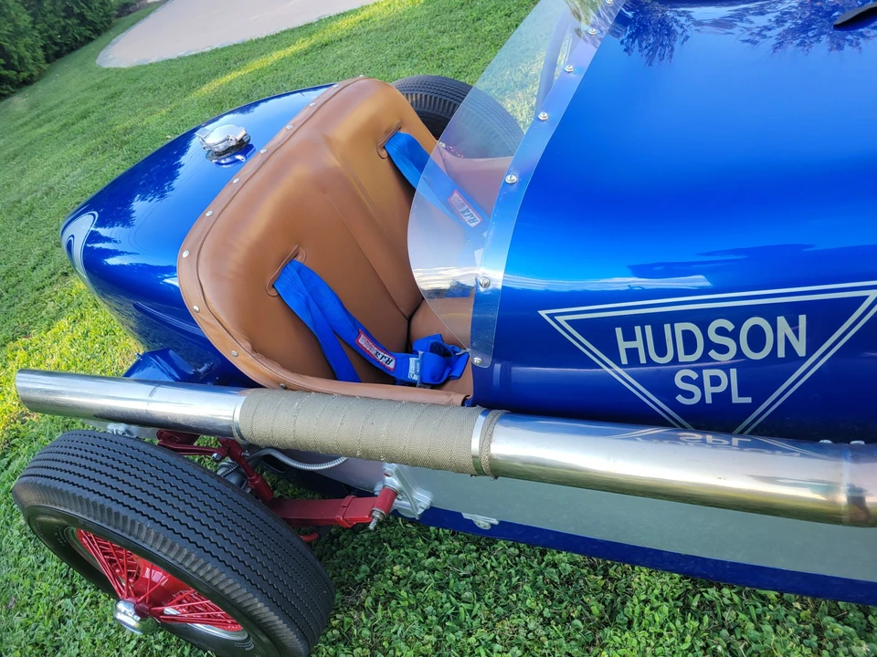 Hudson - Image 27 of 31