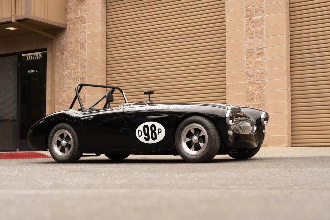 1962 Austin-Healey 3000 Mark II - Image 18 of 31