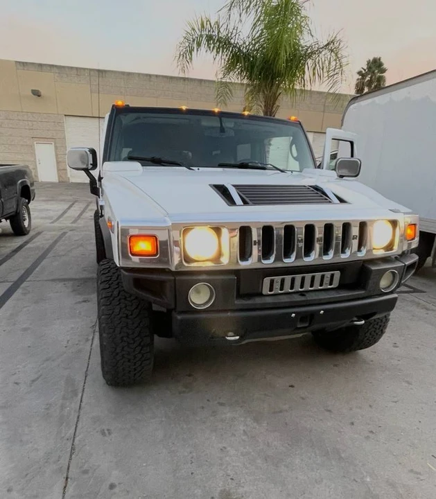 2005 Hummer Hummer H2 - Image 3 of 7