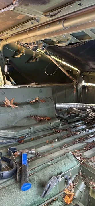 2002 Hummer HMMWV - Image 3 of 10