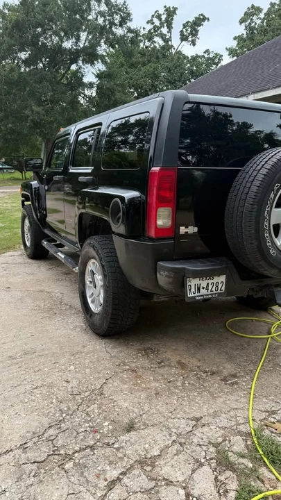 Hummer Hummer H3 - Image 2 of 9