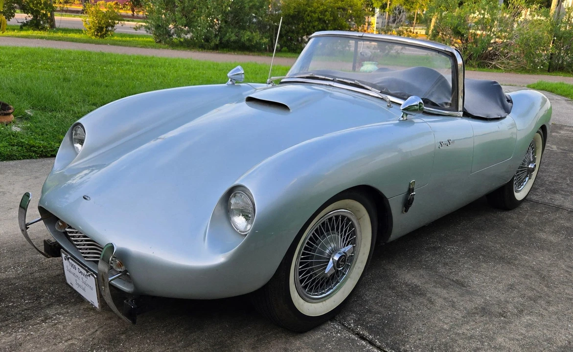 Triumph TR3 - Image 13 of 31