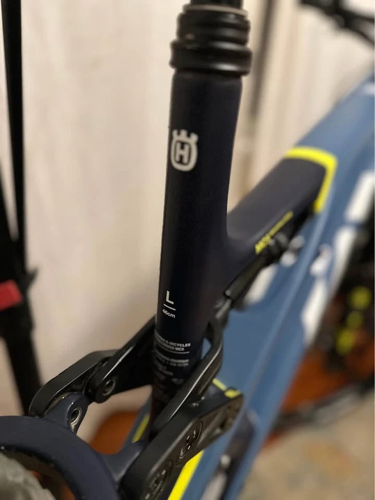 Husqvarna - Image 6 of 9