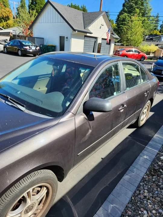 2010 Hyundai Sonata - Image 6 of 9