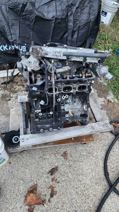 2012 Parts & Memorabilia Engines - Image 2 of 8