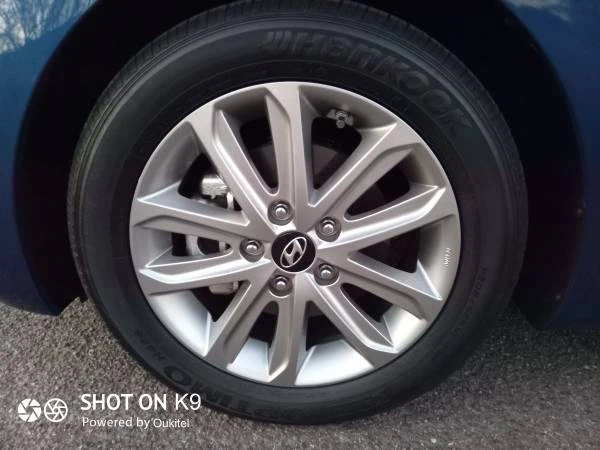 2016 Hyundai Elantra - Image 9 of 21