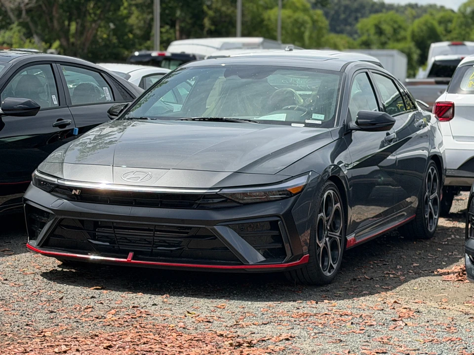 2026 Hyundai Elantra - Image 2 of 7
