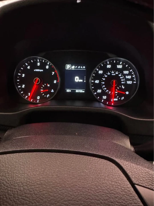 2017 Hyundai Elantra - Image 5 of 6