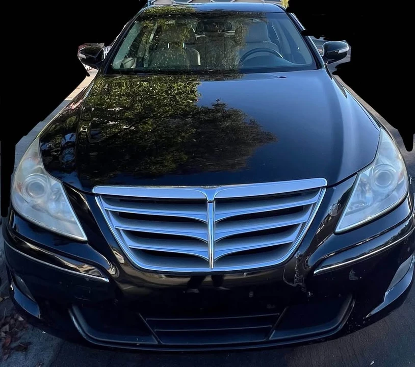 2011 Hyundai Genesis - Image 3 of 9